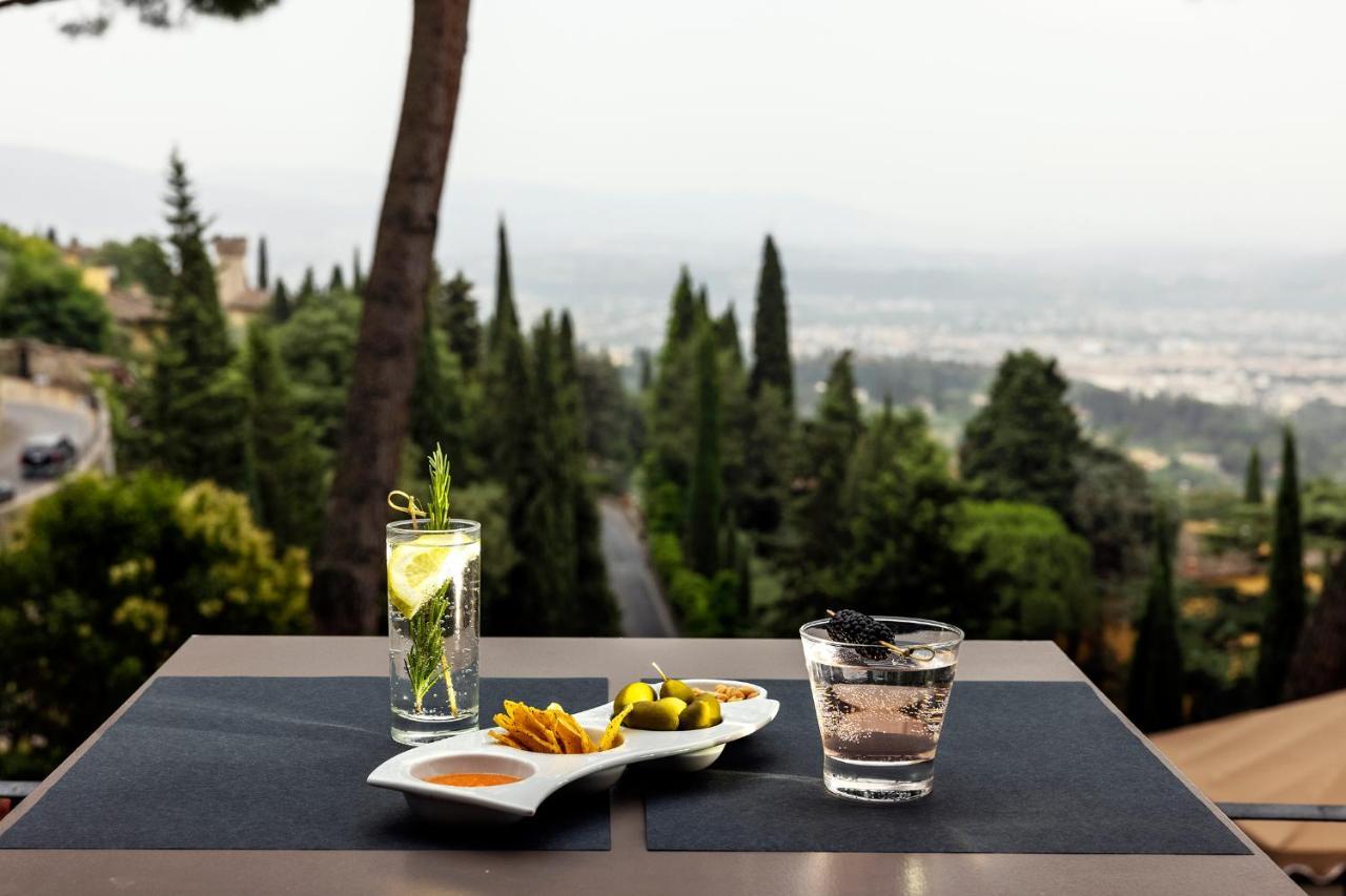 Fh55 Hotel Villa Fiesole Bagian luar foto