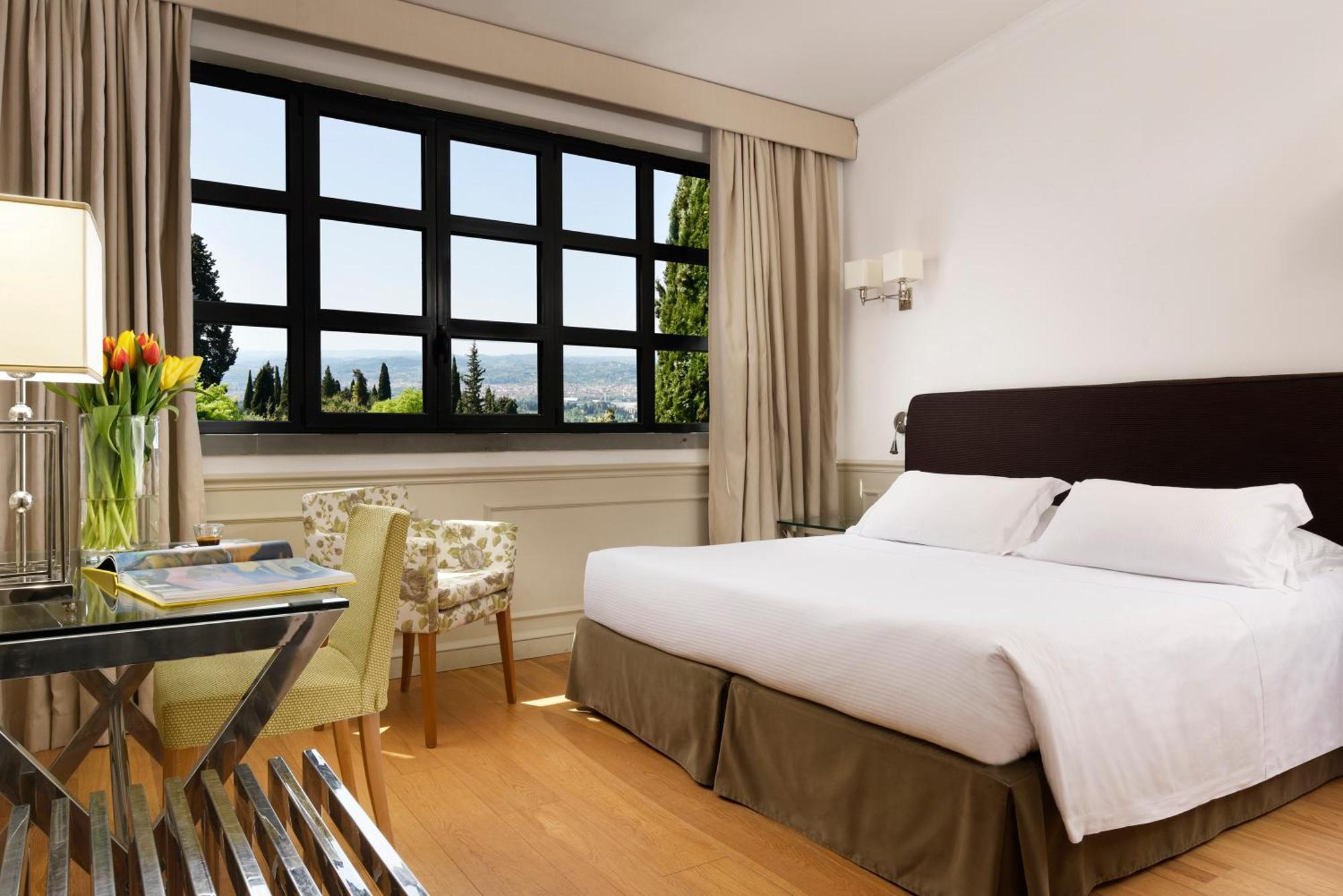 Fh55 Hotel Villa Fiesole Bagian luar foto